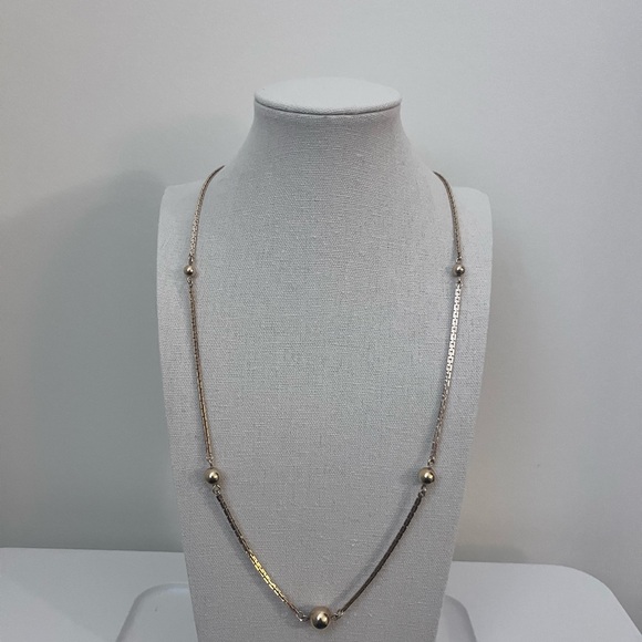 ✨ Vintage Gold Tone Avon Necklace - Picture 5 of 7